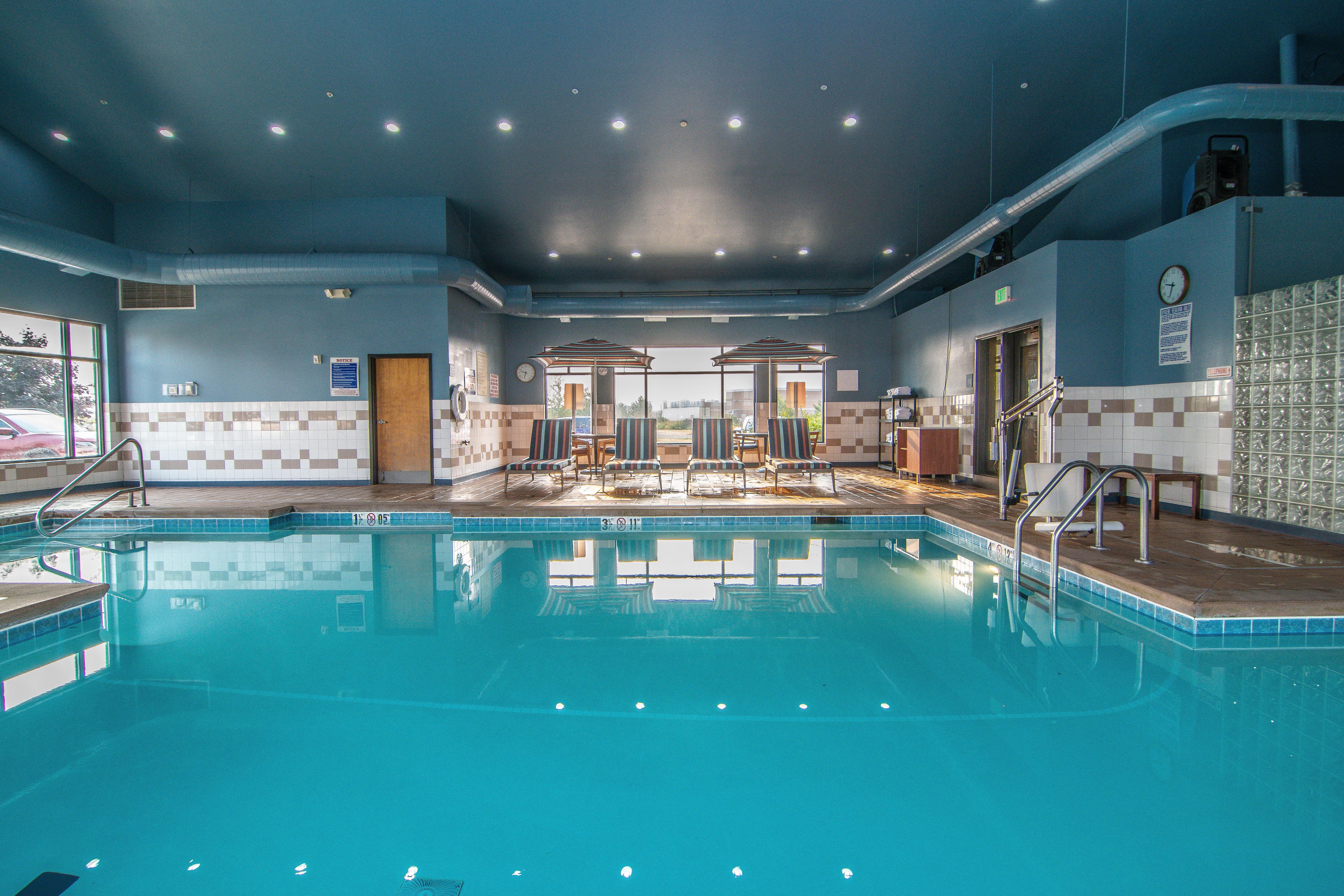 Express & By Ihg Hotel 2*