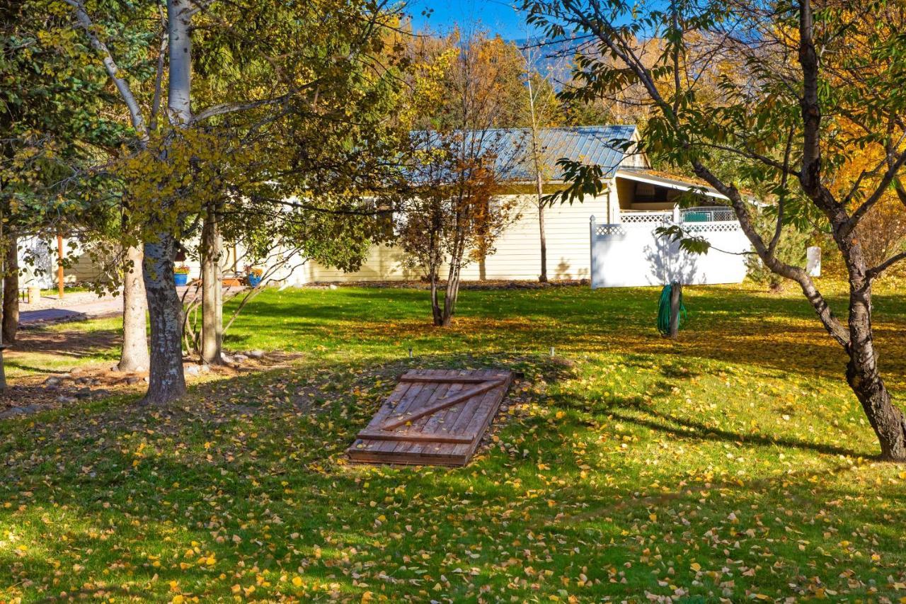 Farm stay Glacier-on-ice