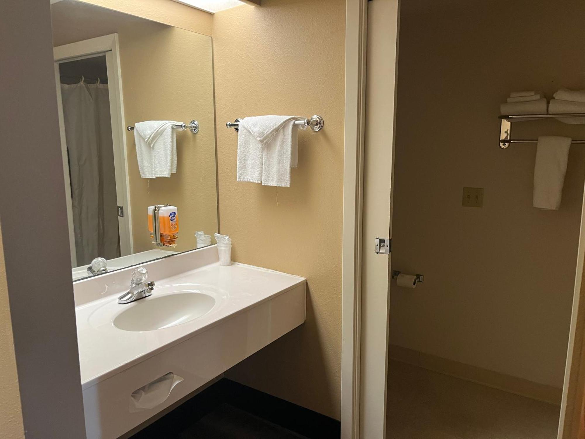 Hotel Americas Value 2*