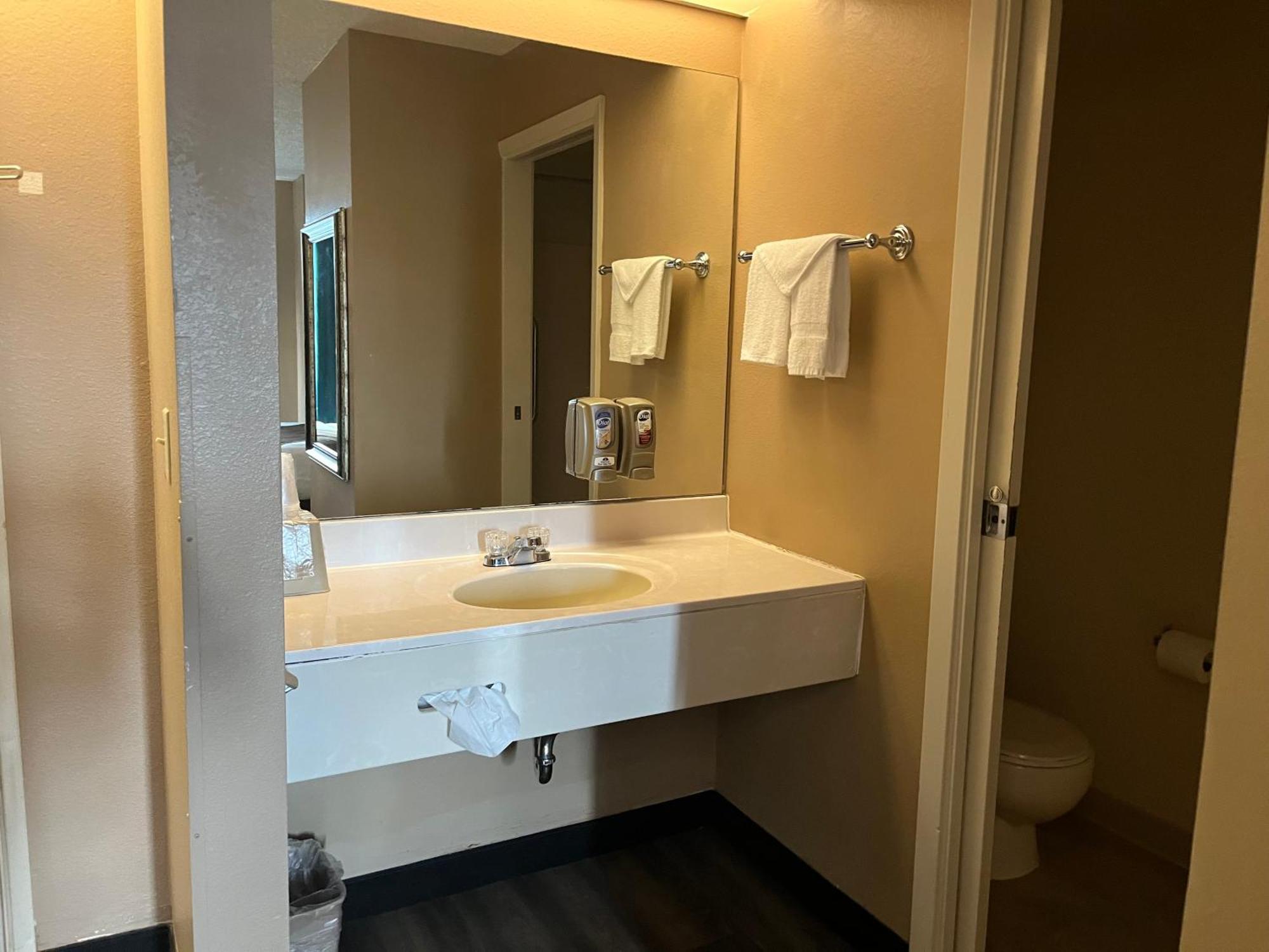 Hotel Americas Value