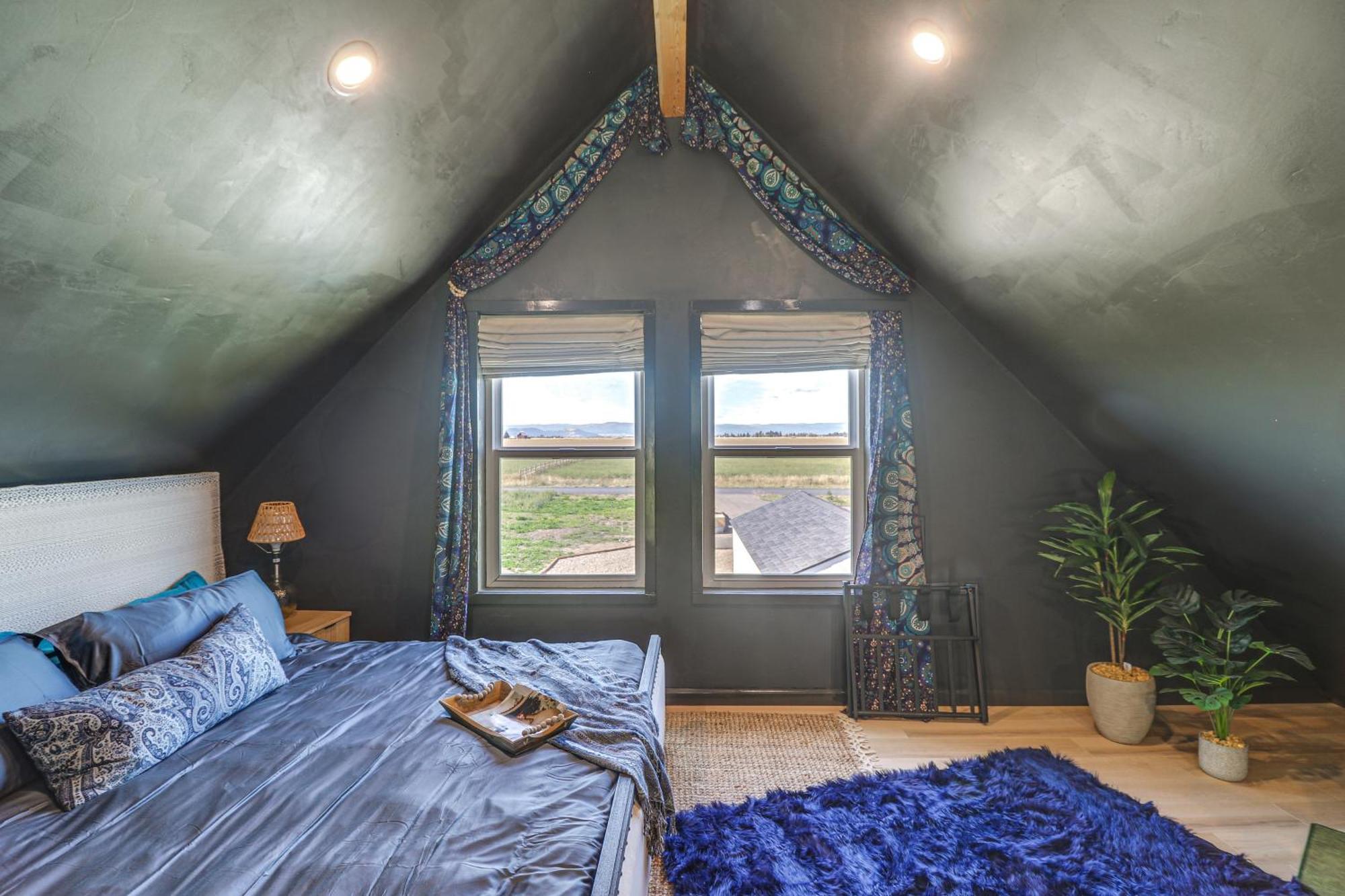 Mountain Getaway Views, Fire Pit Kalispell