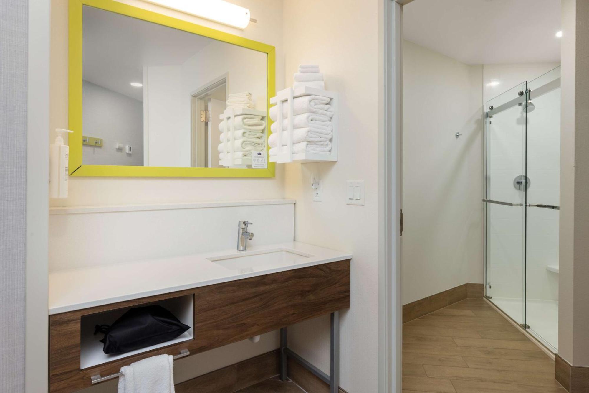 Hampton Hotel 3*