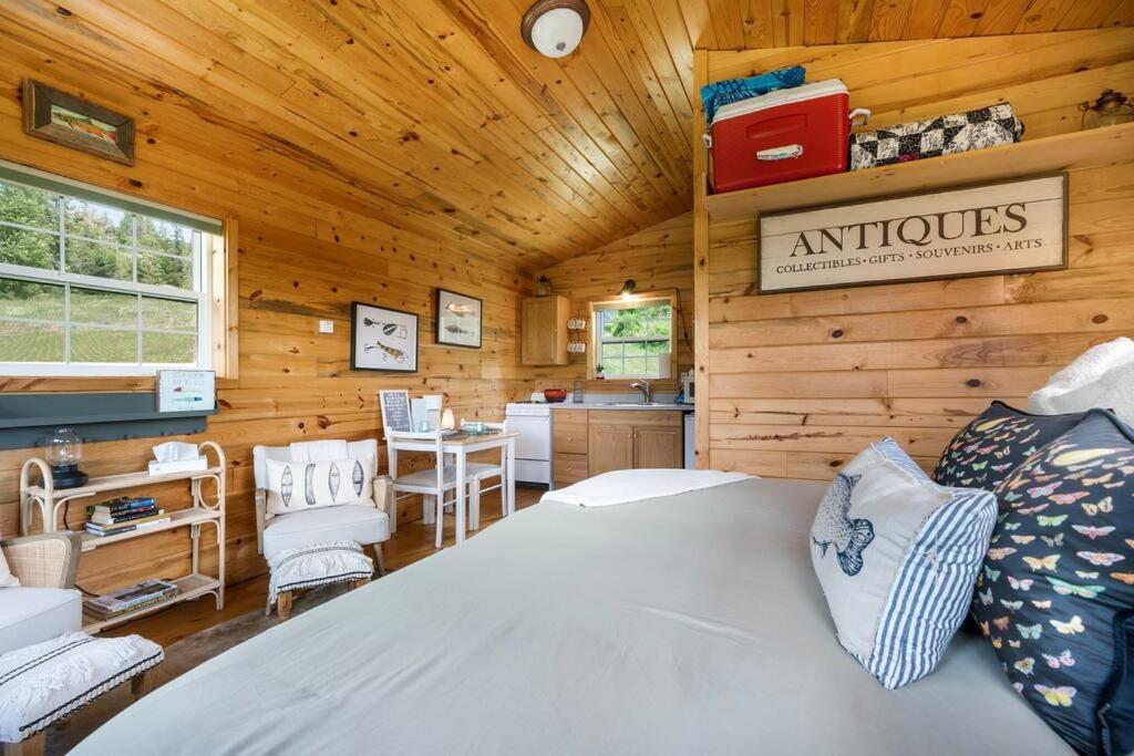 Holiday home Quiet, Relaxing Cabin, Views Galore, Pet Friendly *
