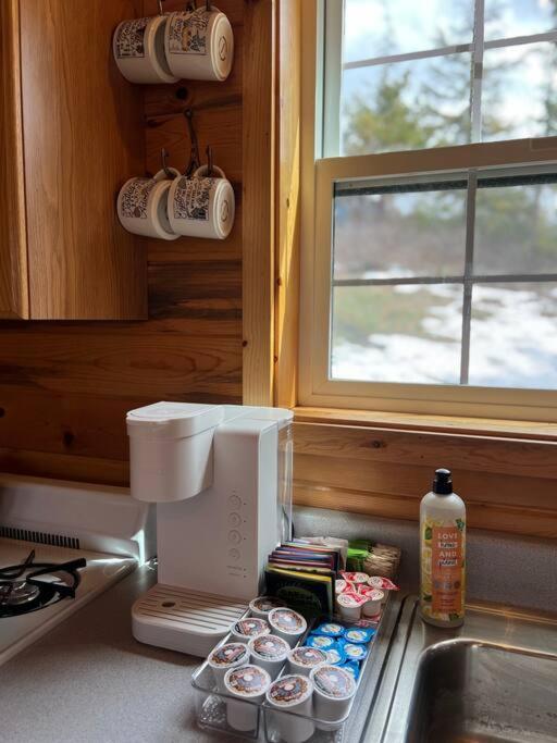 Quiet, Relaxing Cabin, Views Galore, Pet Friendly Kalispell