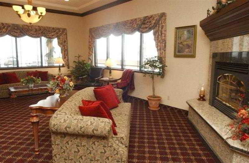 Western Flathead And Hotel 3*