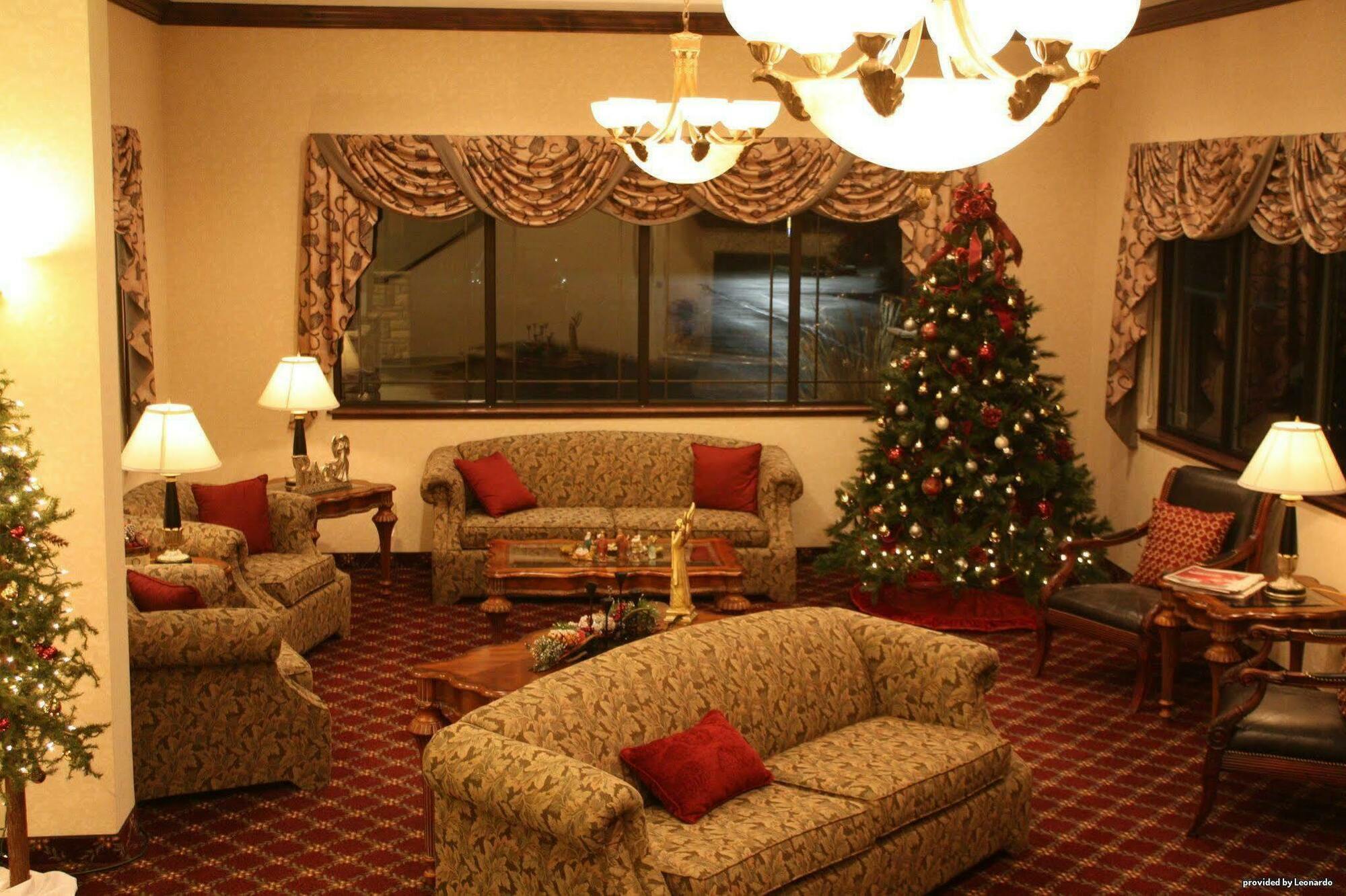 Western Flathead And Hotel 3*
